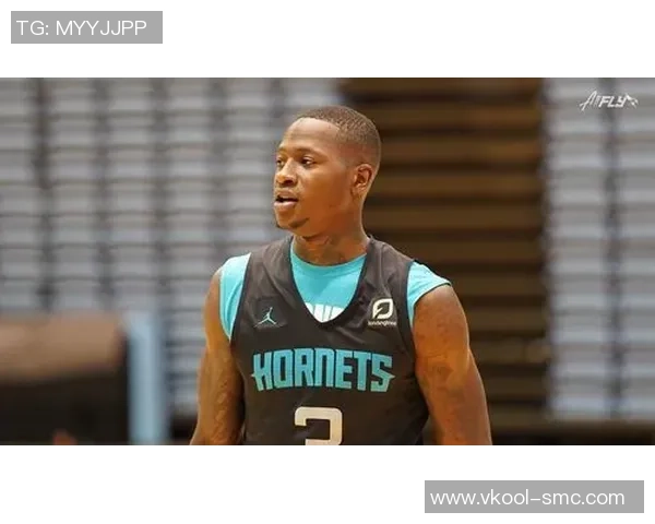 特里罗齐尔的篮球之路从新秀到明星球员的成长历程与成就分析