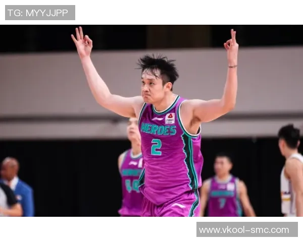 许钟豪的奋斗历程与人生哲学探讨：从平凡到卓越的心路历程